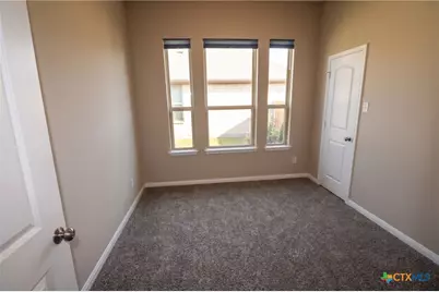 818 Stockdale Road, Copperas Cove, TX 76522 - Photo 5