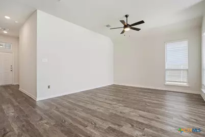 1925 Bayou Wood Lane, Temple, TX 76502 - Photo 5