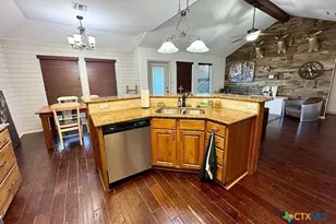 109 Tuscany Dr, Victoria, TX 77904 - Photo 7