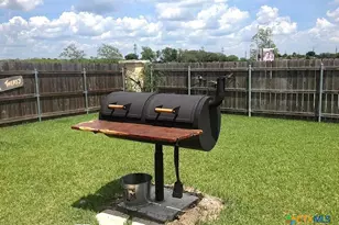 109 Tuscany Dr, Victoria, TX 77904 - Photo 25