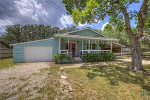 1685 Lakeview Dr, Canyon Lake, TX 78133 - Photo 1