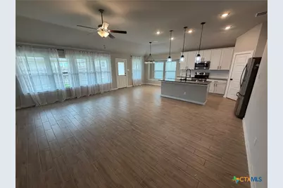 1100 River Wood, Seguin, TX 78155 - Photo 17