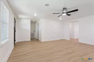 8506 Connecticut Ave, Temple, TX 76502 - Photo 5