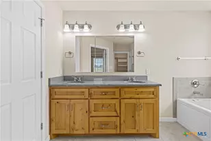 637 Hoffmeyer Ln, Robinson, TX 76706 - Photo 19