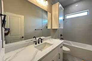 306 Rodeo Rd, Salado, TX 76571 - Photo 11