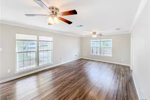 903 Saunders St, Gatesville, TX 76528 - Photo 3