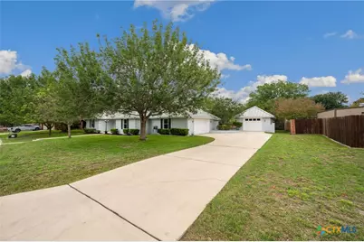 1827 Palace Drive, New Braunfels, TX 78130 - Photo 35