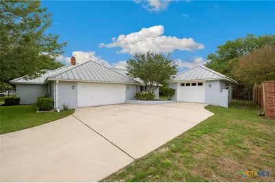 1827 Palace Drive, New Braunfels, TX 78130 - Photo 3