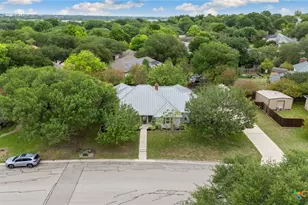 1827 Palace Dr, New Braunfels, TX 78130 - Photo 31