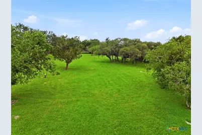 1121 Stagecoach Trail, San Marcos, TX 78666 - Photo 3