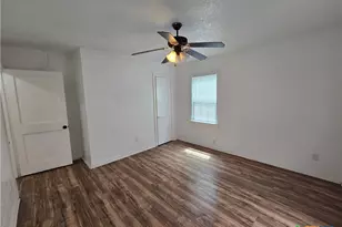 1416 E Avenue C, Temple, TX 76501 - Photo 21
