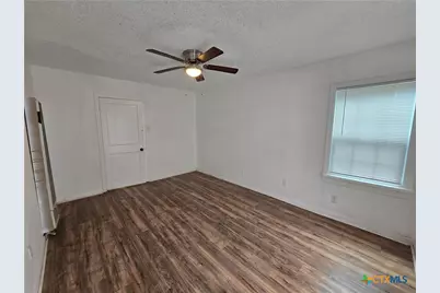 1416 E Avenue C, Temple, TX 76501 - Photo 17