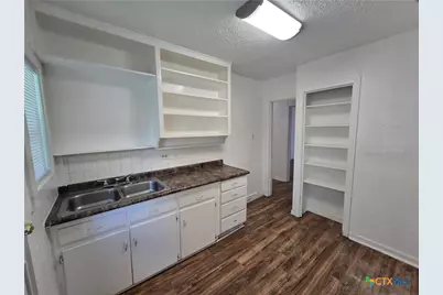 1416 E Avenue C, Temple, TX 76501 - Photo 13