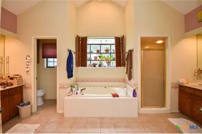 108 Green Way, Victoria, TX 77904 - Photo 25