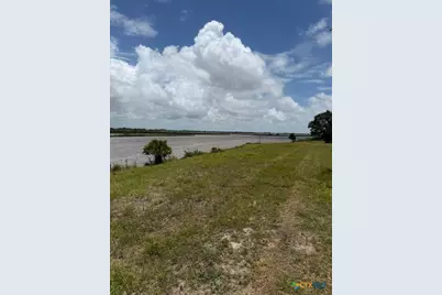 19313 State Highway 172, La Ward, TX 77970 - Photo 17