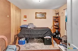 1005 Macarthur St, Victoria, TX 77901 - Photo 25