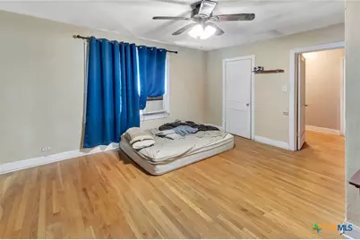 1005 Macarthur Street, Victoria, TX 77901 - Photo 17