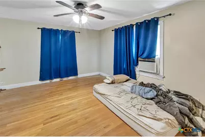 1005 Macarthur Street, Victoria, TX 77901 - Photo 15