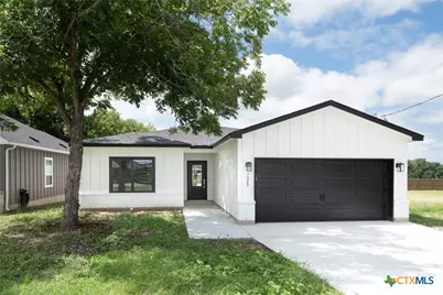 1029 Tabernacle Street, Seguin, TX 78155 - Photo 1