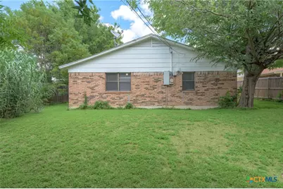 115 W Hogan Drive, Copperas Cove, TX 76522 - Photo 9