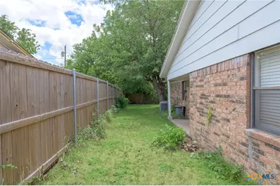 115 W Hogan Drive, Copperas Cove, TX 76522 - Photo 13