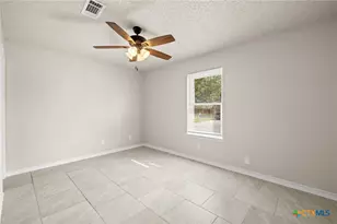 111 E Hogan Dr, Copperas Cove, TX 76522 - Photo 19