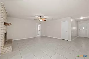 111 E Hogan Dr, Copperas Cove, TX 76522 - Photo 11