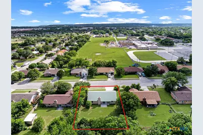 111 E Hogan Drive, Copperas Cove, TX 76522 - Photo 3