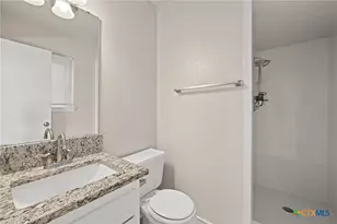 111 E Hogan Dr, Copperas Cove, TX 76522 - Photo 21