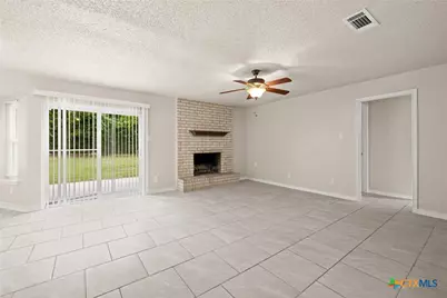 111 E Hogan Drive, Copperas Cove, TX 76522 - Photo 9
