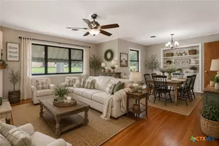 874 Oak Ln, New Braunfels, TX 78130 - Photo 11