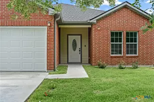 502 Trent St, Victoria, TX 77905 - Photo 1