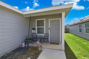 9220 James Bowie, Seguin, TX 78155 - Photo 5