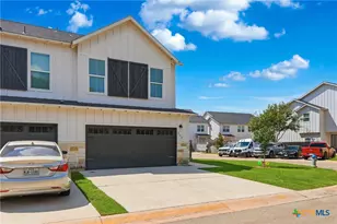 242 Topaz, New Braunfels, TX 78130 - Photo 5