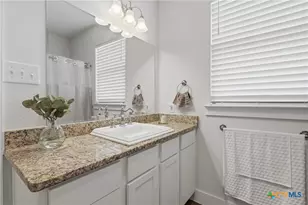 242 Topaz, New Braunfels, TX 78130 - Photo 17