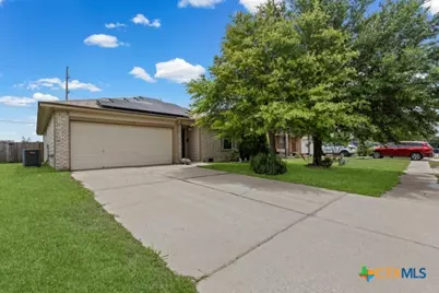 120 Holland Street, Hutto, TX 78634 - Photo 3