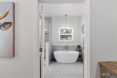 140 Oak Springs Drive, Seguin, TX 78155 - Photo 23