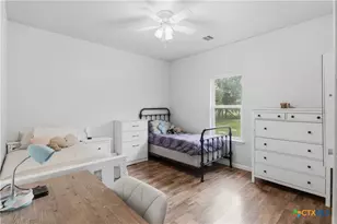 140 Oak Springs Dr, Seguin, TX 78155 - Photo 19