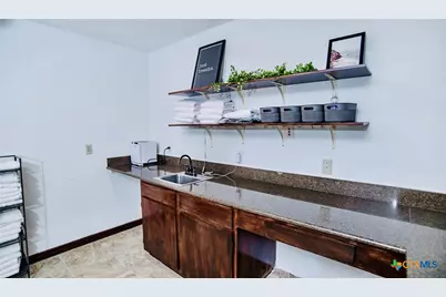 515 N King Street #108, Seguin, TX 78155 - Photo 15