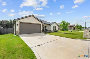 621 Holstein Dr, Belton, TX 76513 - Photo 5