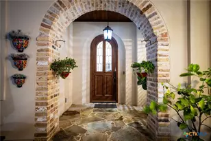 1114 Tuscan Ridge, New Braunfels, TX 78130 - Photo 5