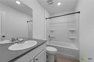 9248 James Bowie, Seguin, TX 78155 - Photo 21