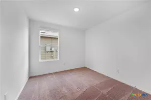 9248 James Bowie, Seguin, TX 78155 - Photo 19