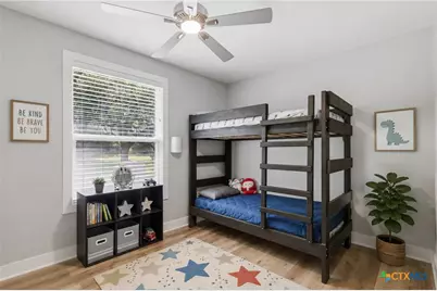 944 West Lake Trail, Victoria, TX 77905 - Photo 17