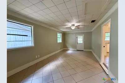 1212 Barbara, San Marcos, TX 78666 - Photo 7