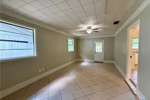 1212 Barbara, San Marcos, TX 78666 - Photo 7