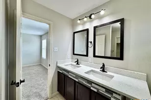 204 Woodley Rd, Leander, TX 78641 - Photo 31