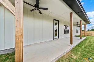 138 Dana Pt Rd, Lorena, TX 76655 - Photo 21