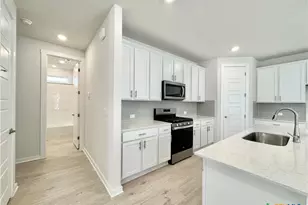404 Tinto St, Leander, TX 78641 - Photo 5