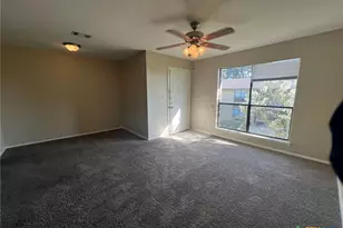 229 Craddock Ave, San Marcos, TX 78666 - Photo 7